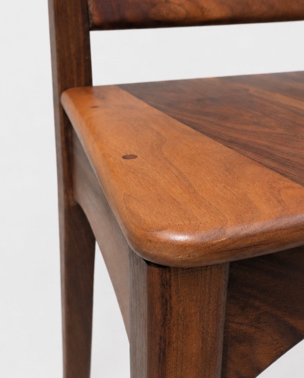 WHALE CHAIR