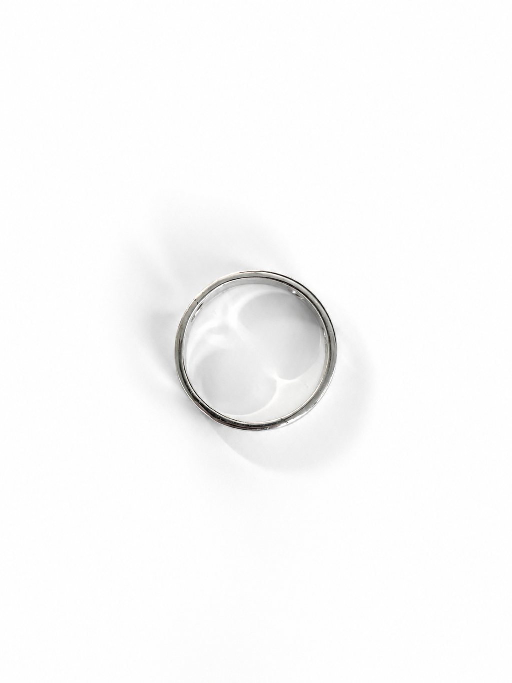 4-Hole Circle Pendant
