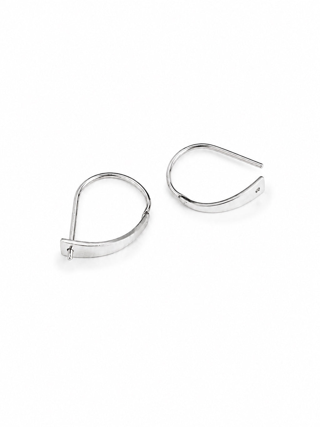 LOOP HOOK EARRINGS