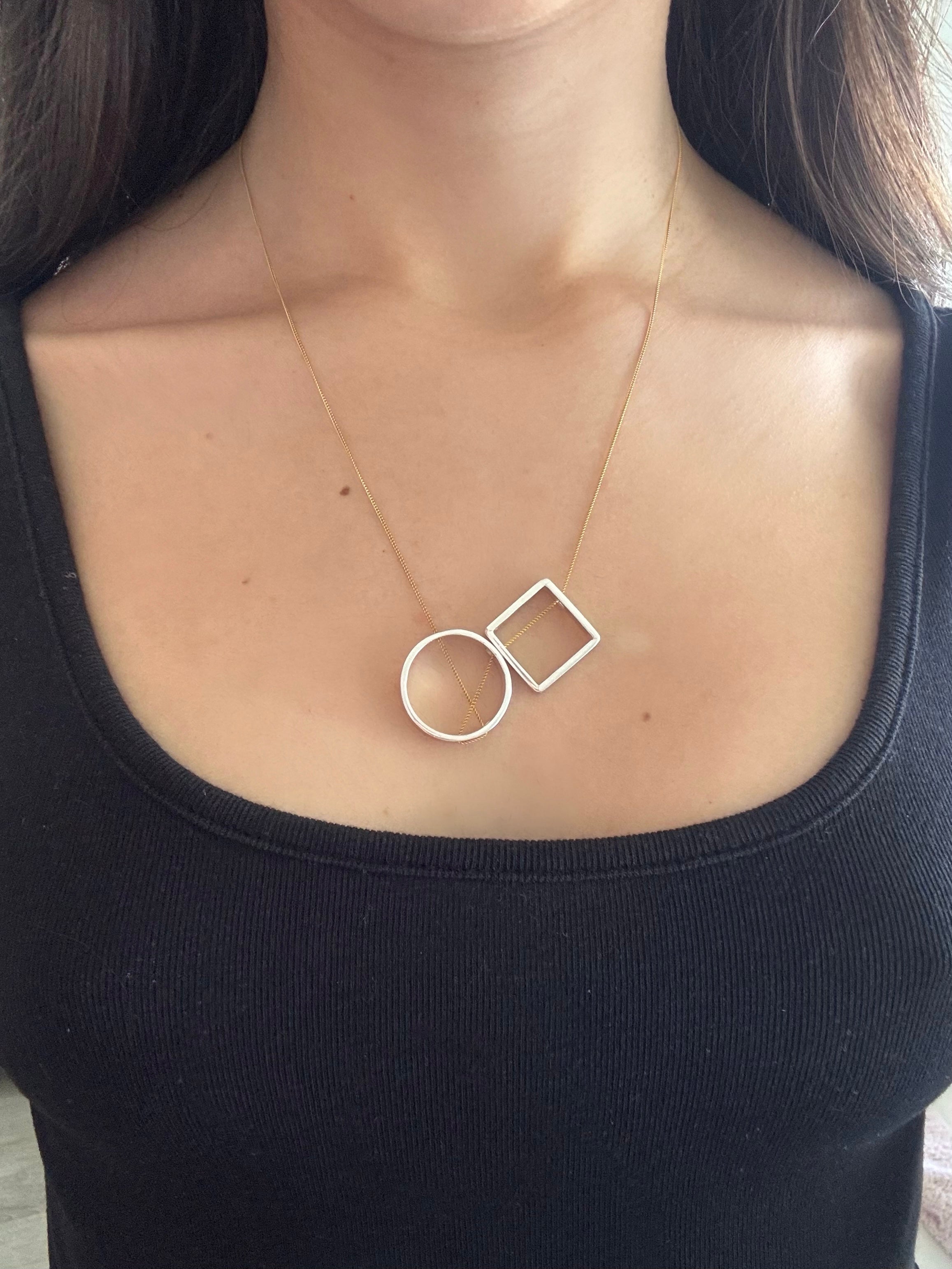 4-Hole Circle Pendant